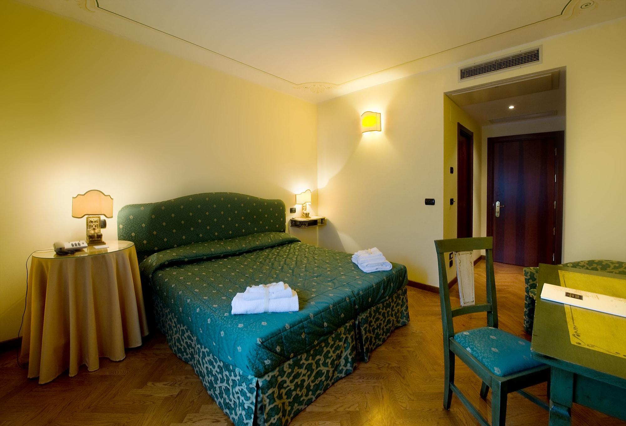 Hotel Relais Dell'Olmo Perugia Exterior foto